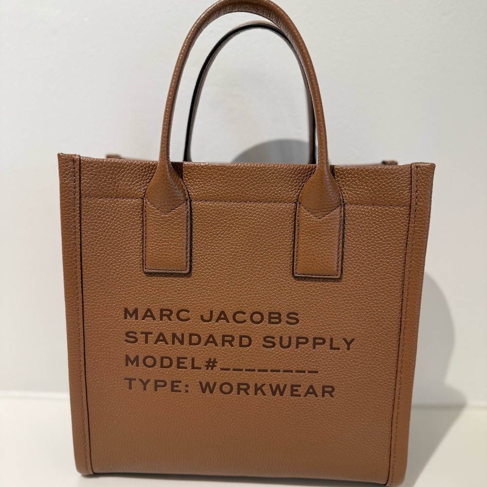 NWT Marc Jacobs medium leather tote